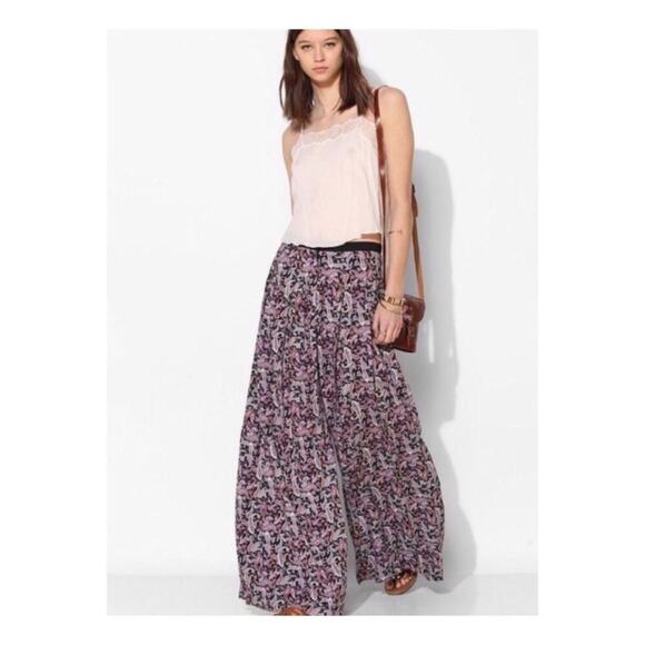 UO Staring At Stars Palazzo Wide Leg Pants paisley - Picture 8 of 8